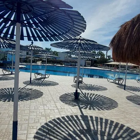 Hannibal Golden Bay & Aquapark-Hurghada