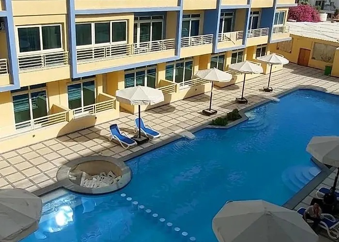 Hannibal Golden Bay & Aquapark-hurghada Апарт-отель *
